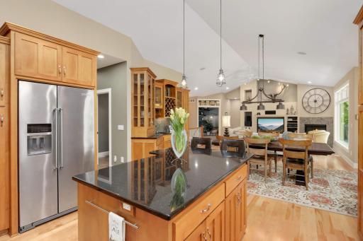 8270 Irvine Avenue NW, Annandale, MN 55302