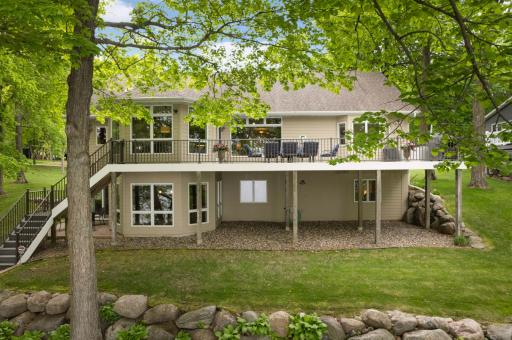 8270 Irvine Avenue NW, Annandale, MN 55302