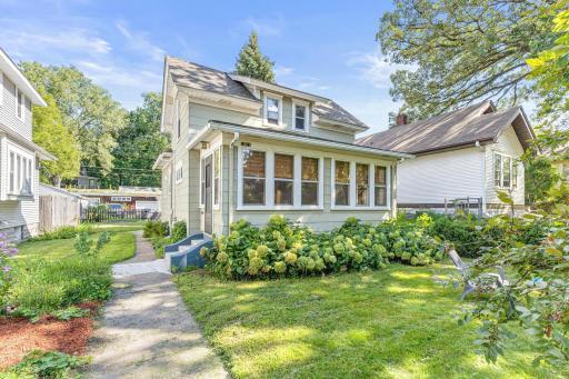 1801 Lafond Avenue, Saint Paul, MN 55104
