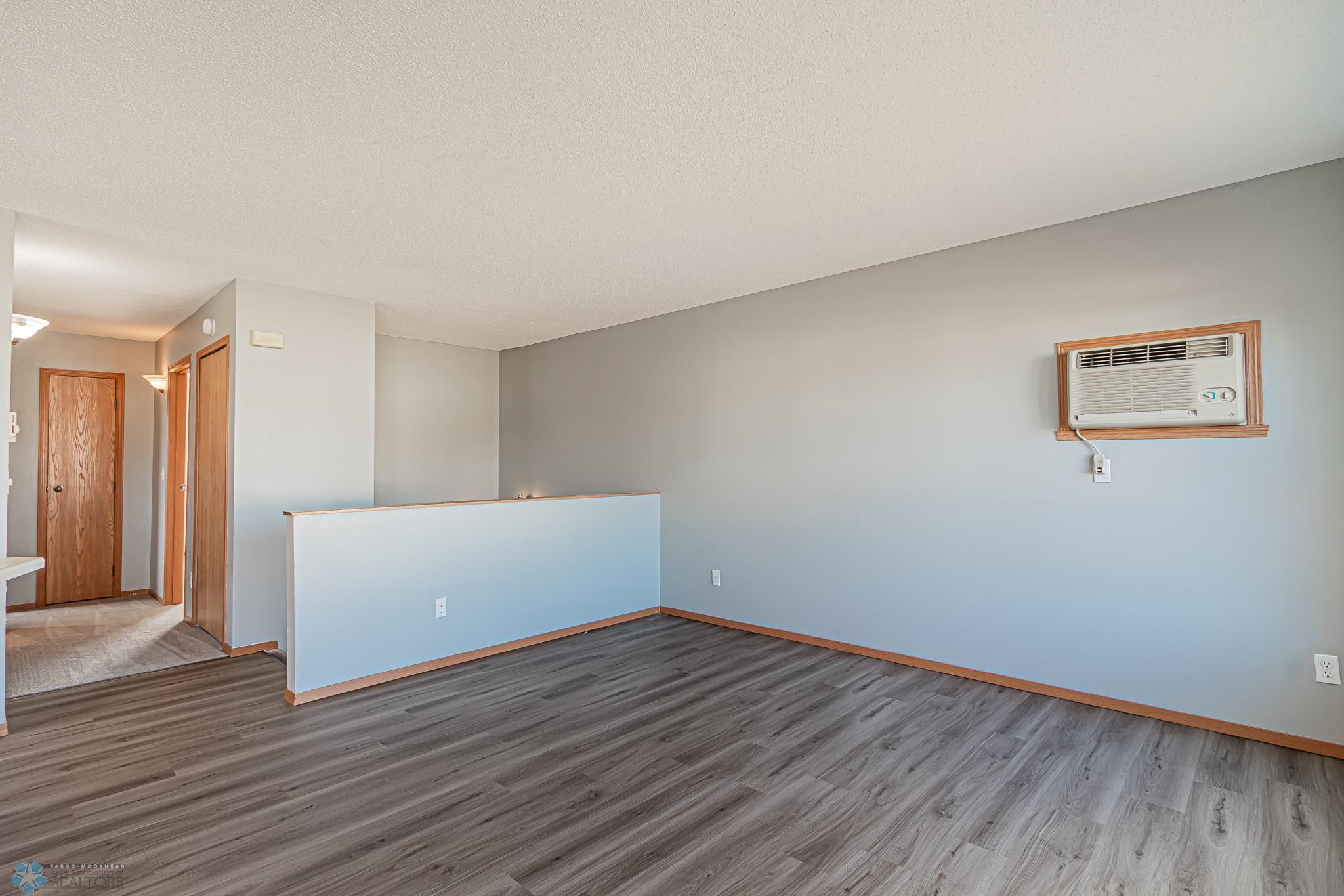 2032 57th Ave S, Fargo, ND-24.jpg