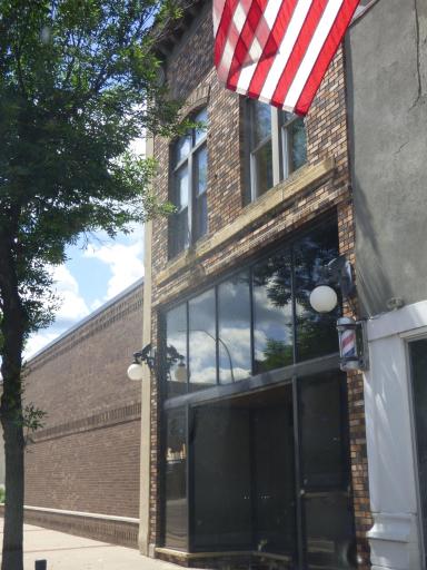 111 State Street N, Waseca, MN 56093