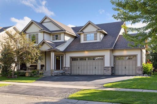 1455 Whistler Point Road, Woodbury, MN 55129