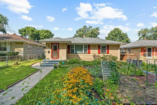 5051 Thomas Avenue N, Minneapolis, MN 55430