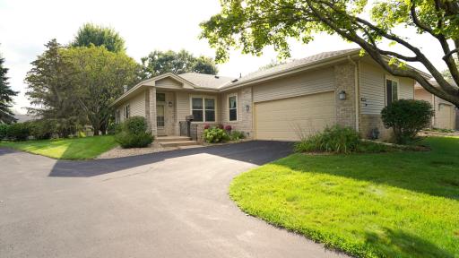 15128 Everleigh Circle, Rosemount, MN 55068