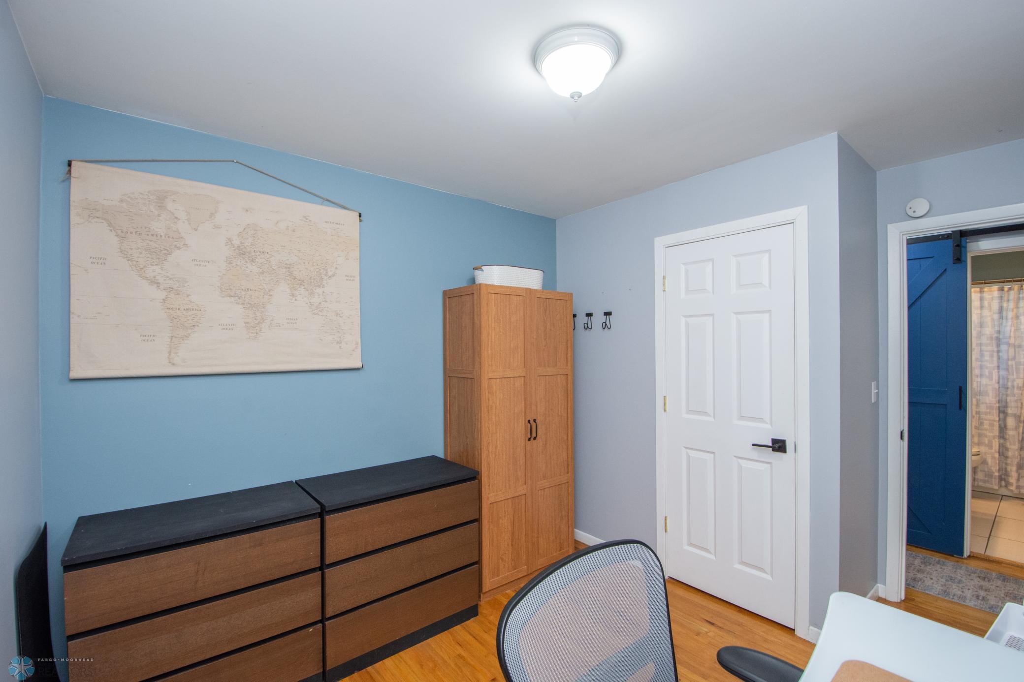 2nd Bedroom