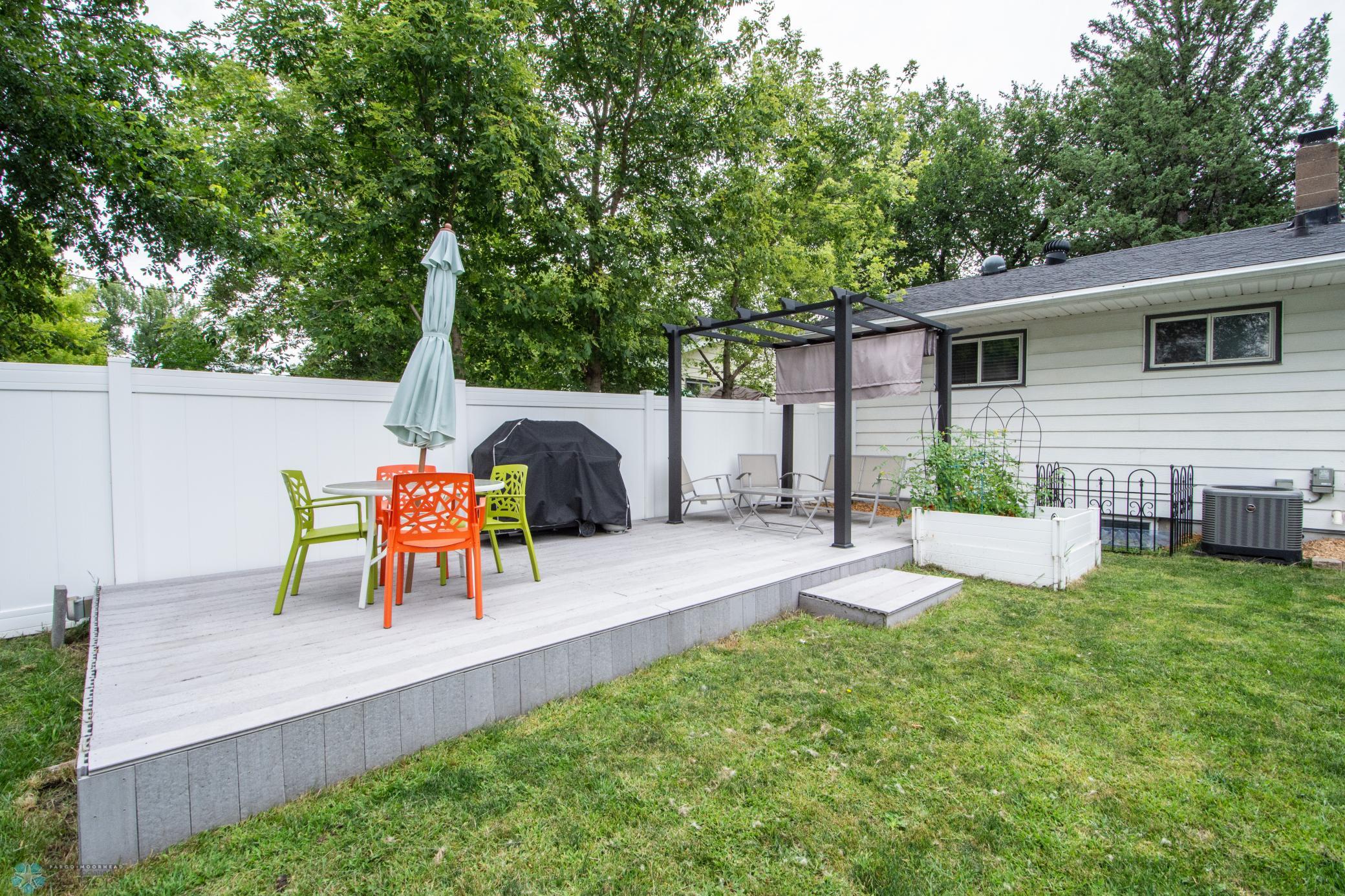 Backyard deck and pergola