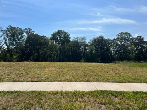466 Westwood Drive, River Falls, WI 54022