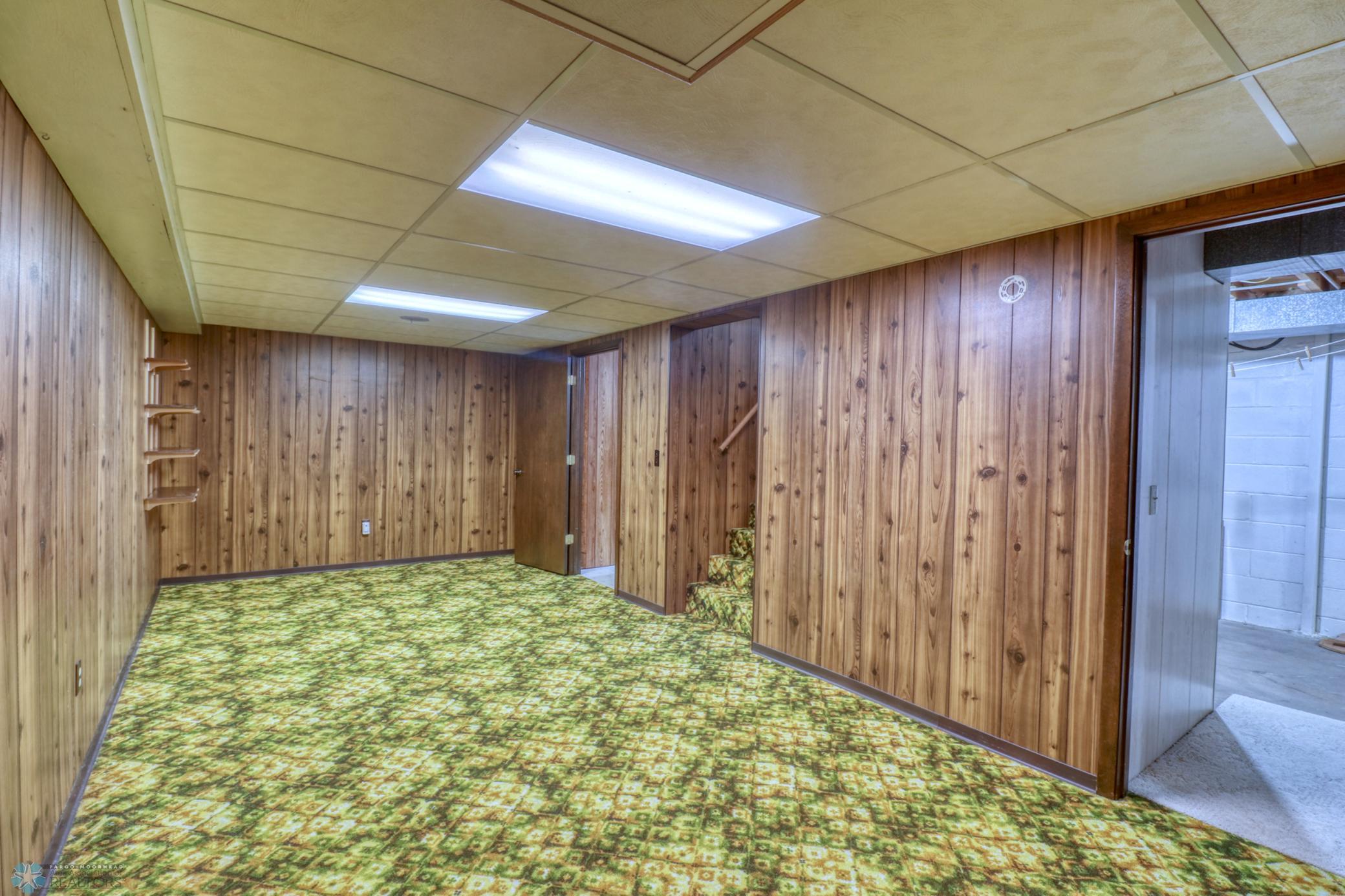 Basement1_3.jpg