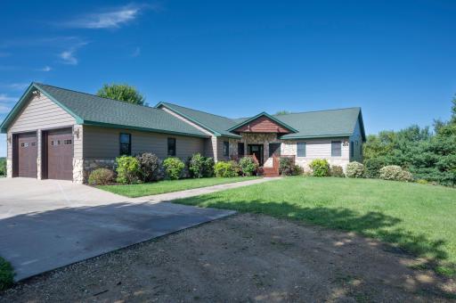 476 County Road J, Hammond, WI 54015