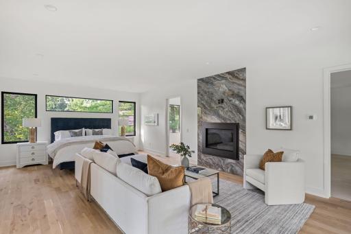 9621 Oak Ridge Trail, Minnetonka, MN 55305
