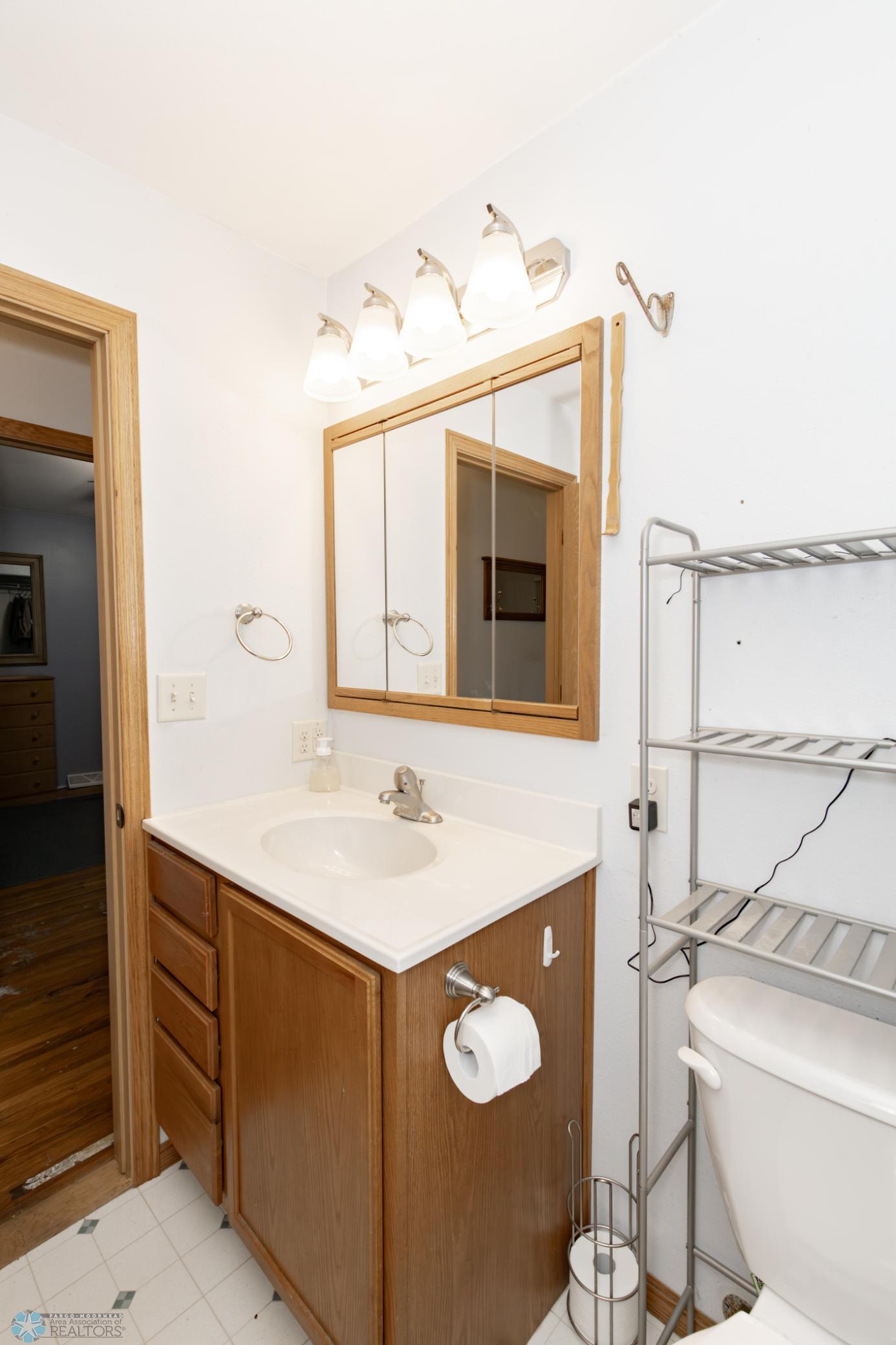 Bathroom - Full