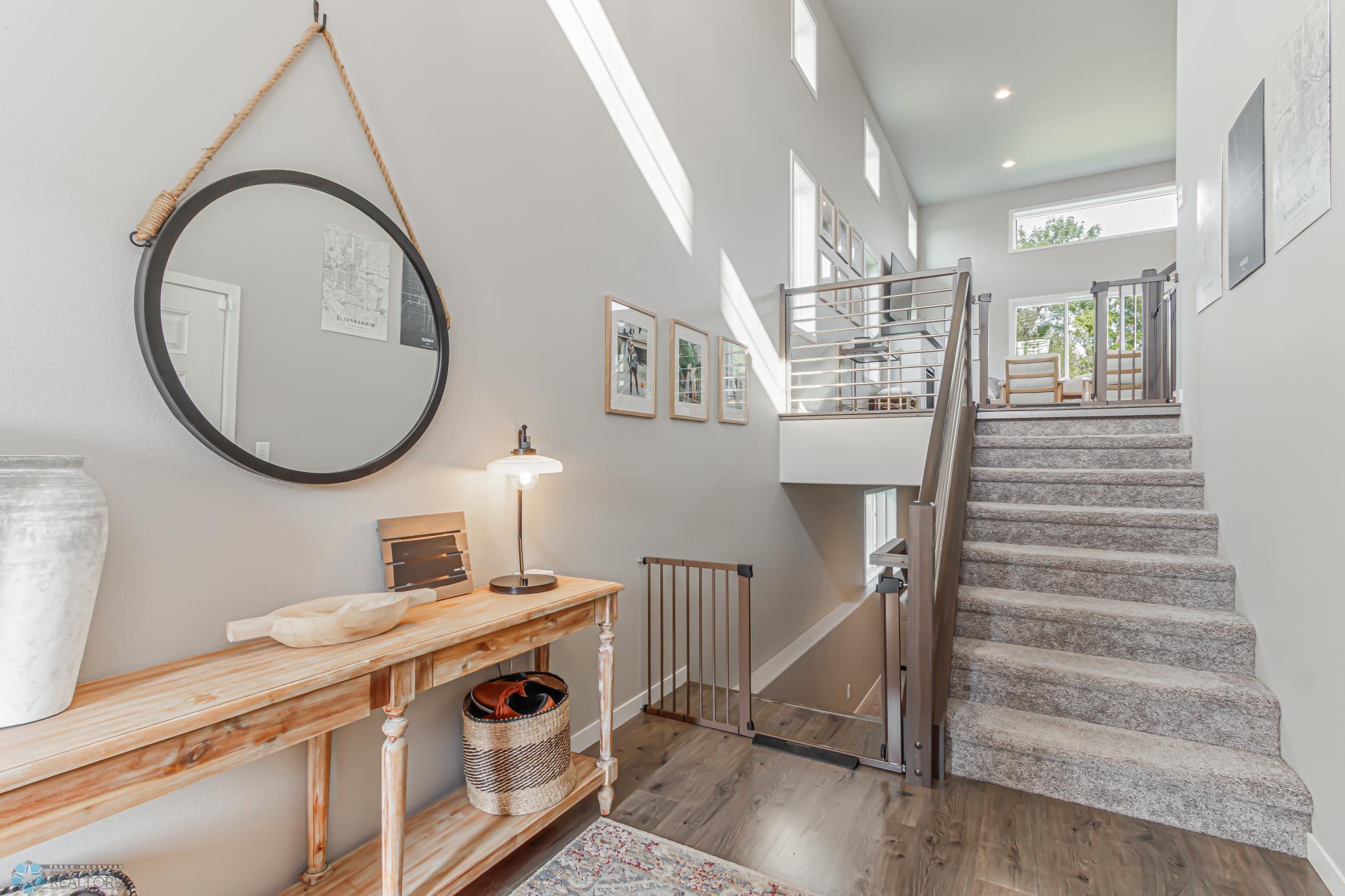 Entryway_1.jpg