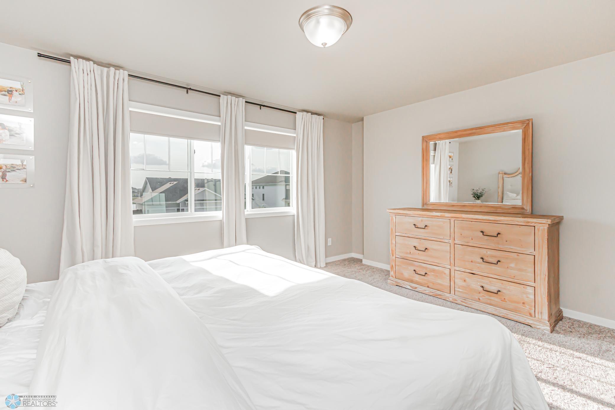 Primary_Bedroom_2.jpg