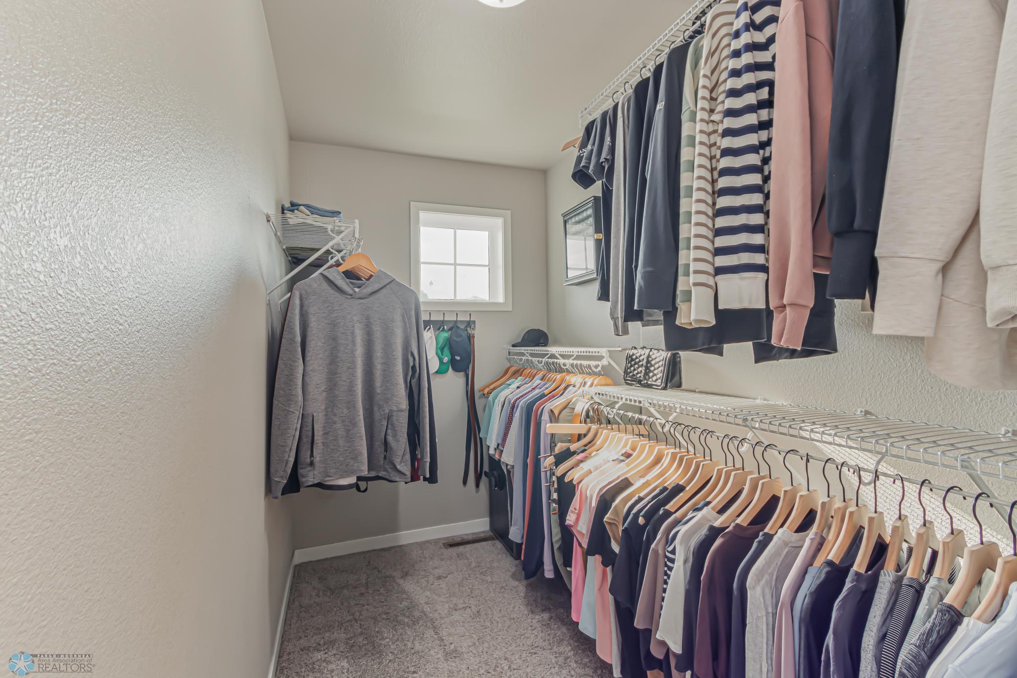 Primary_Closet_1.jpg