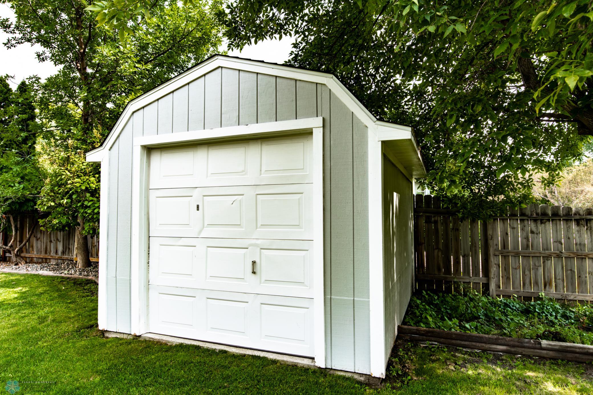 Shed