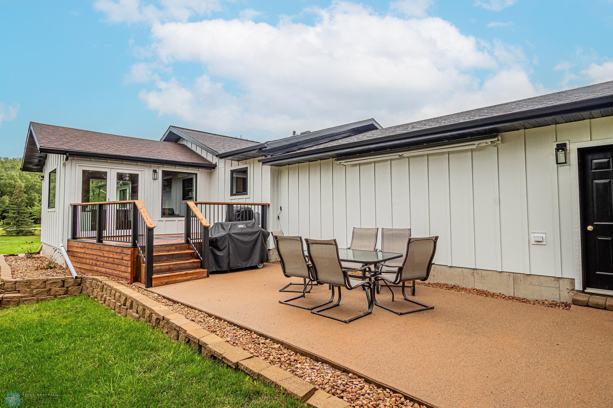 4402 4th St W, West Fargo, ND 58078-07.jpg