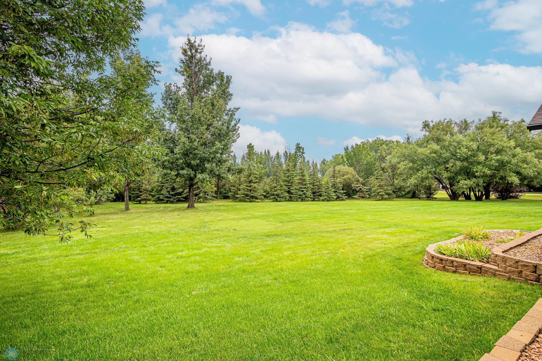 4402 4th St W, West Fargo, ND 58078-08.jpg