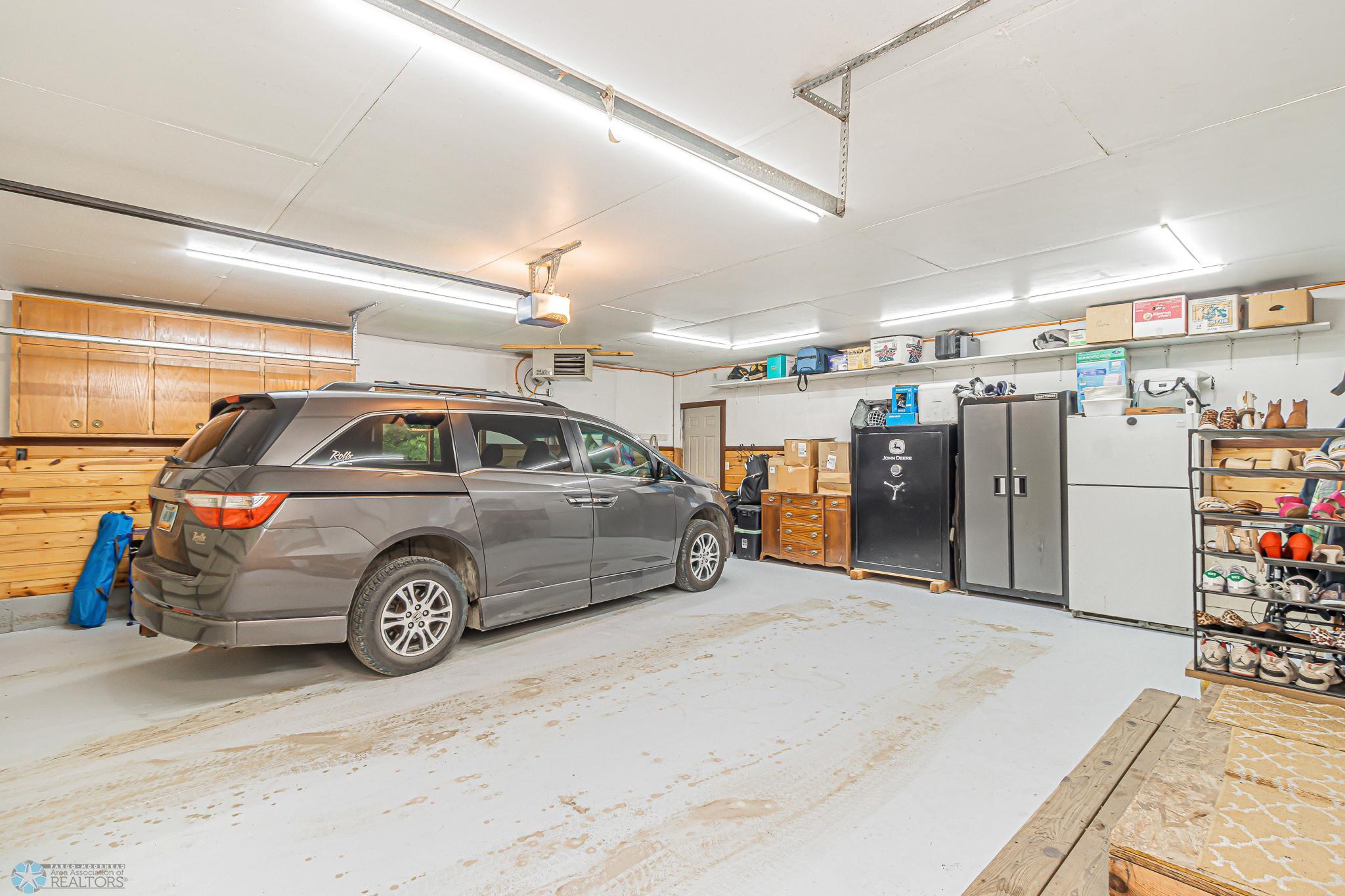 4402 4th St W, West Fargo, ND 58078-20.jpg
