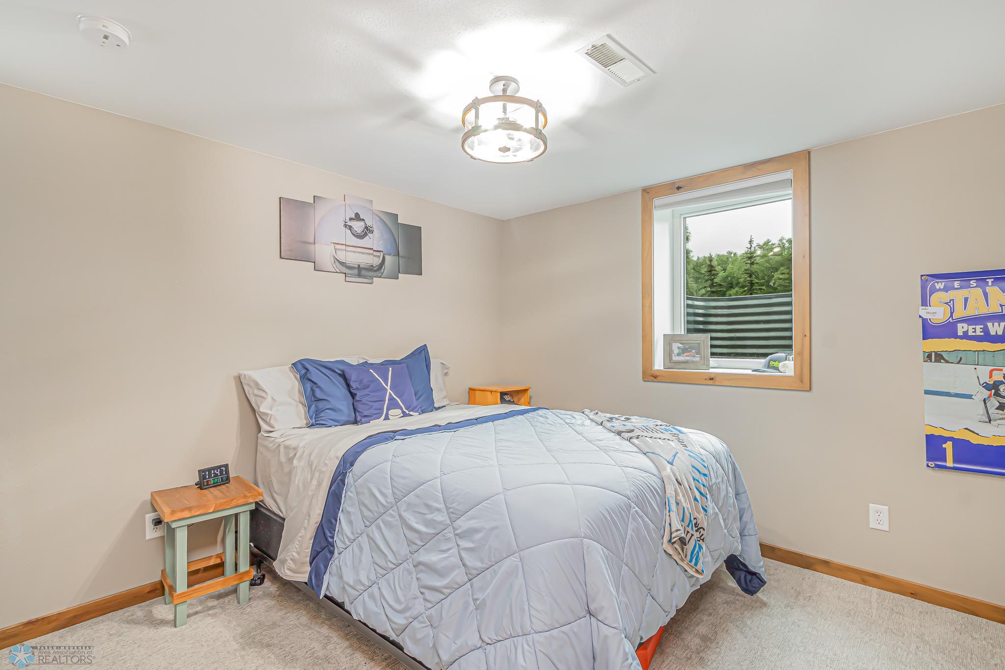 4402 4th St W, West Fargo, ND 58078-28.jpg