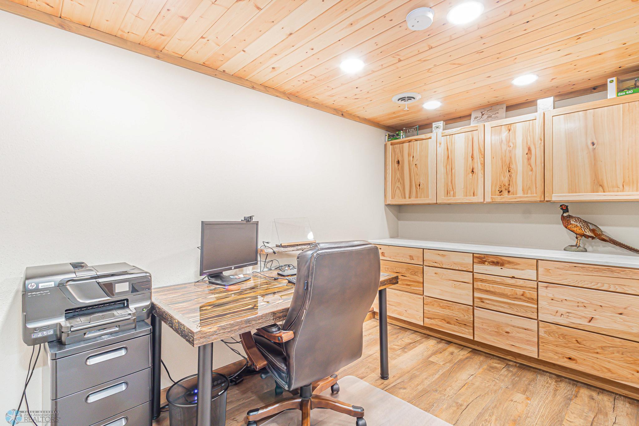 4402 4th St W, West Fargo, ND 58078-35.jpg