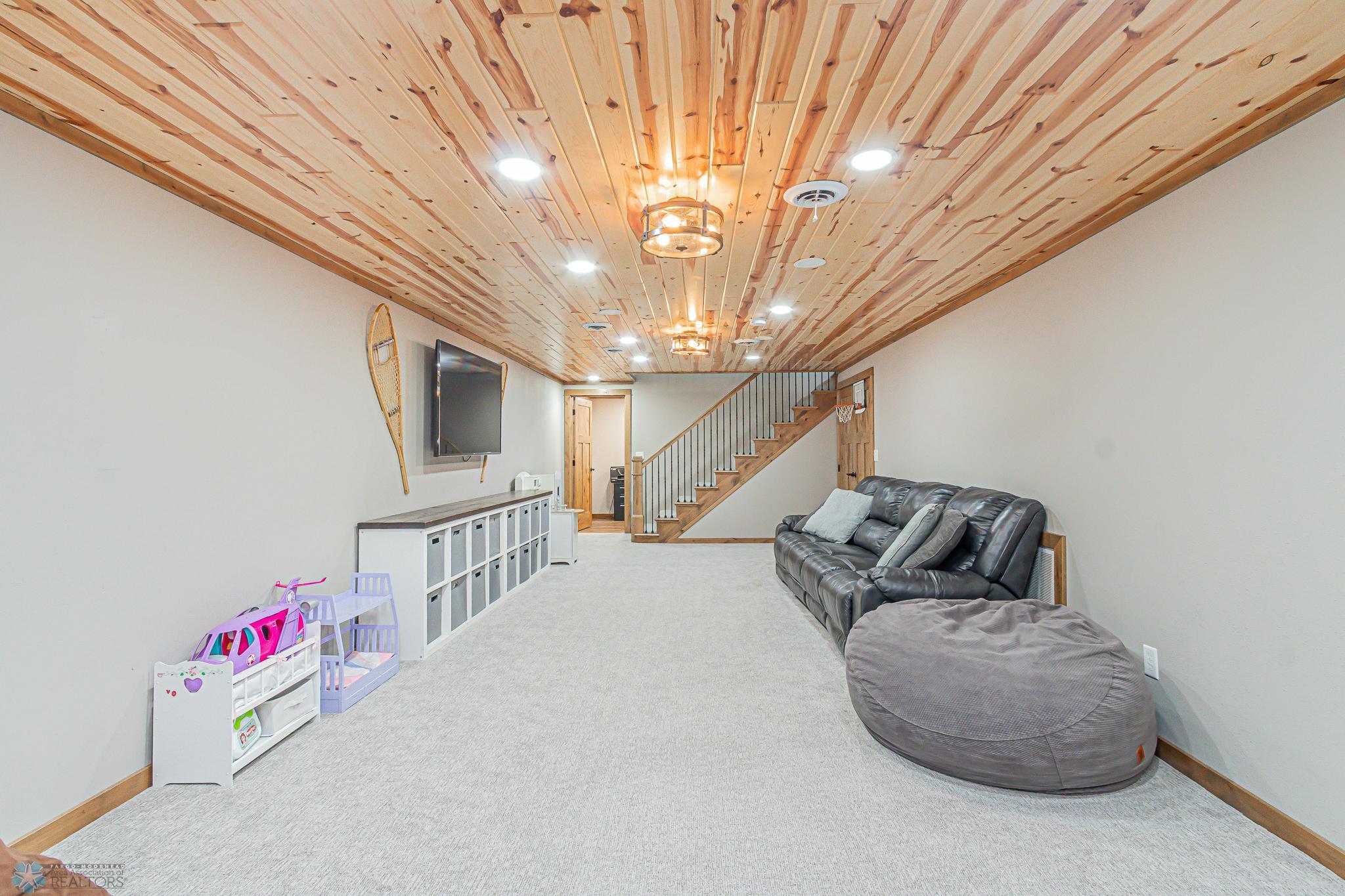 4402 4th St W, West Fargo, ND 58078-31.jpg