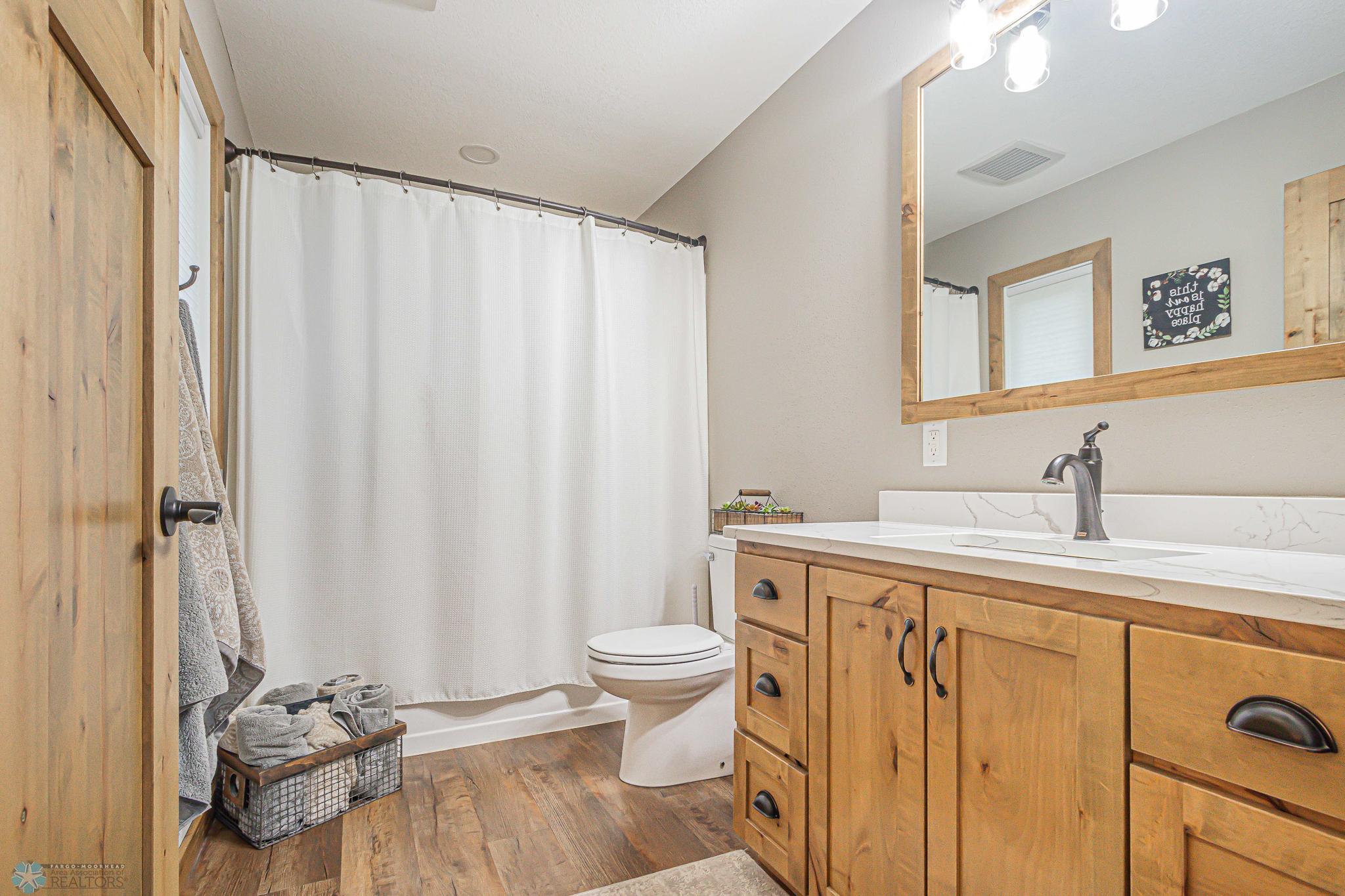 4402 4th St W, West Fargo, ND 58078-41.jpg