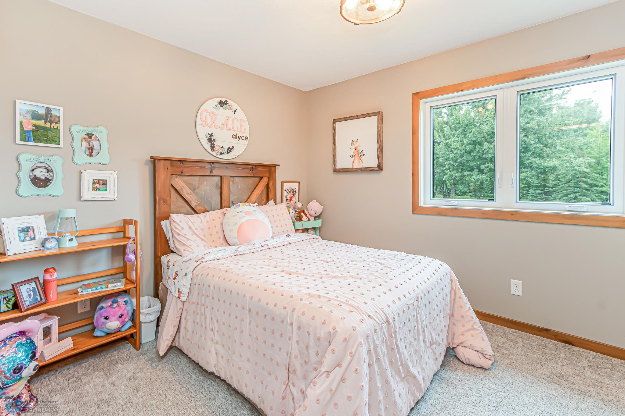 4402 4th St W, West Fargo, ND 58078-48.jpg