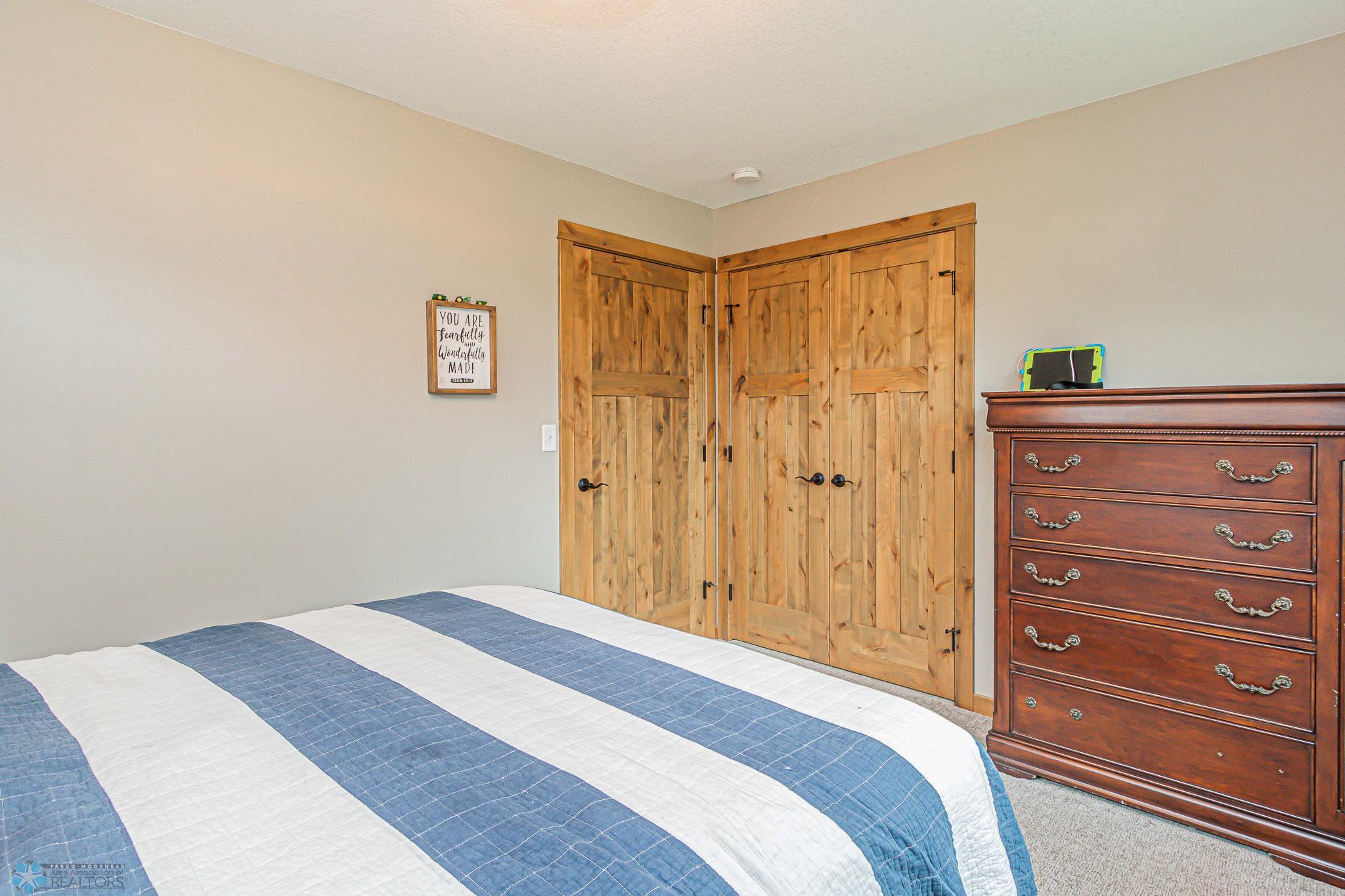 4402 4th St W, West Fargo, ND 58078-45.jpg