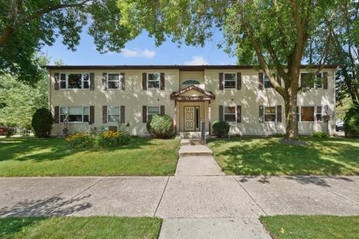 826 Central Avenue N, 7, Faribault, MN 55021