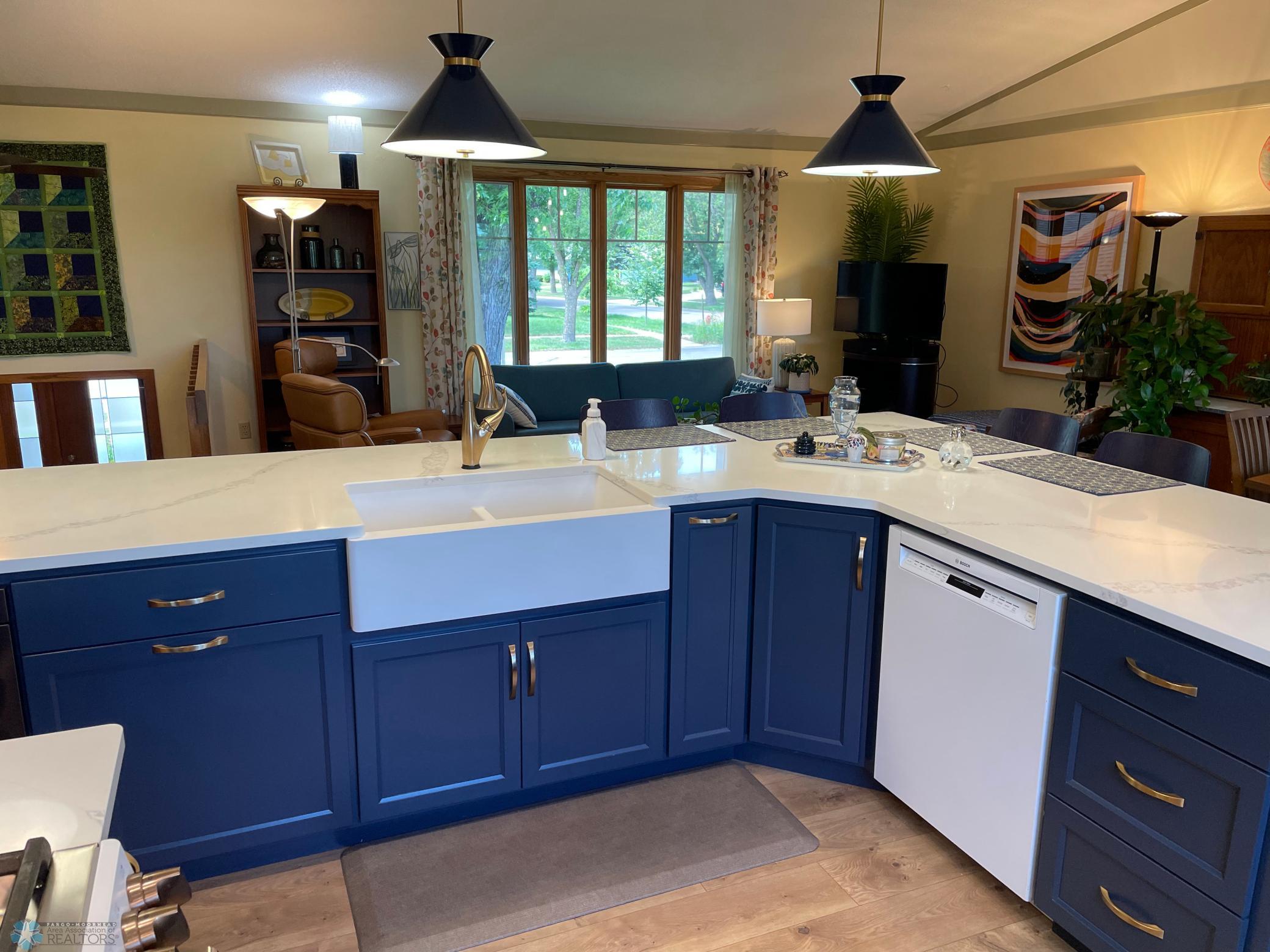 Kitchen - view toward living room.jpg