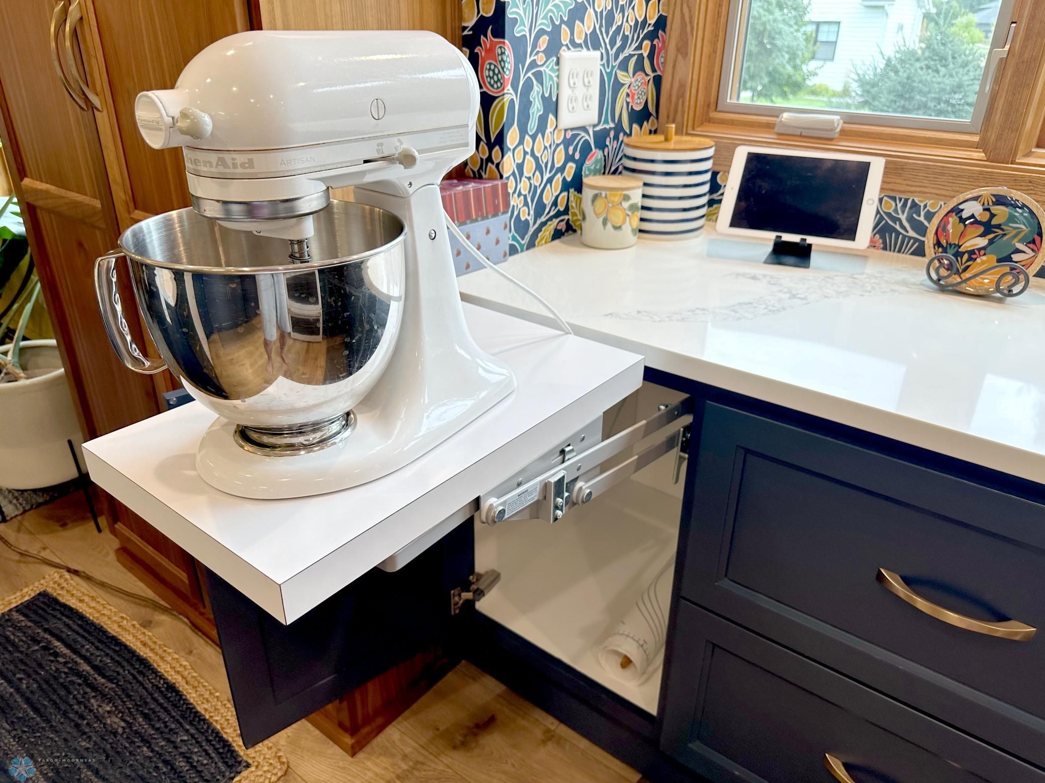 Kitchen appliance lift with mixer.jpg
