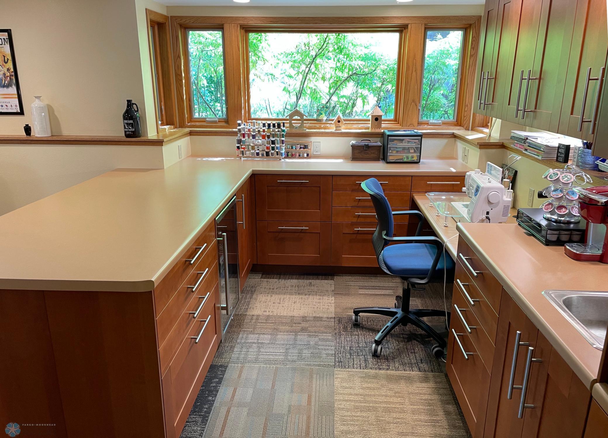 Hobby area : kitchenette on lower level - side view.jpg