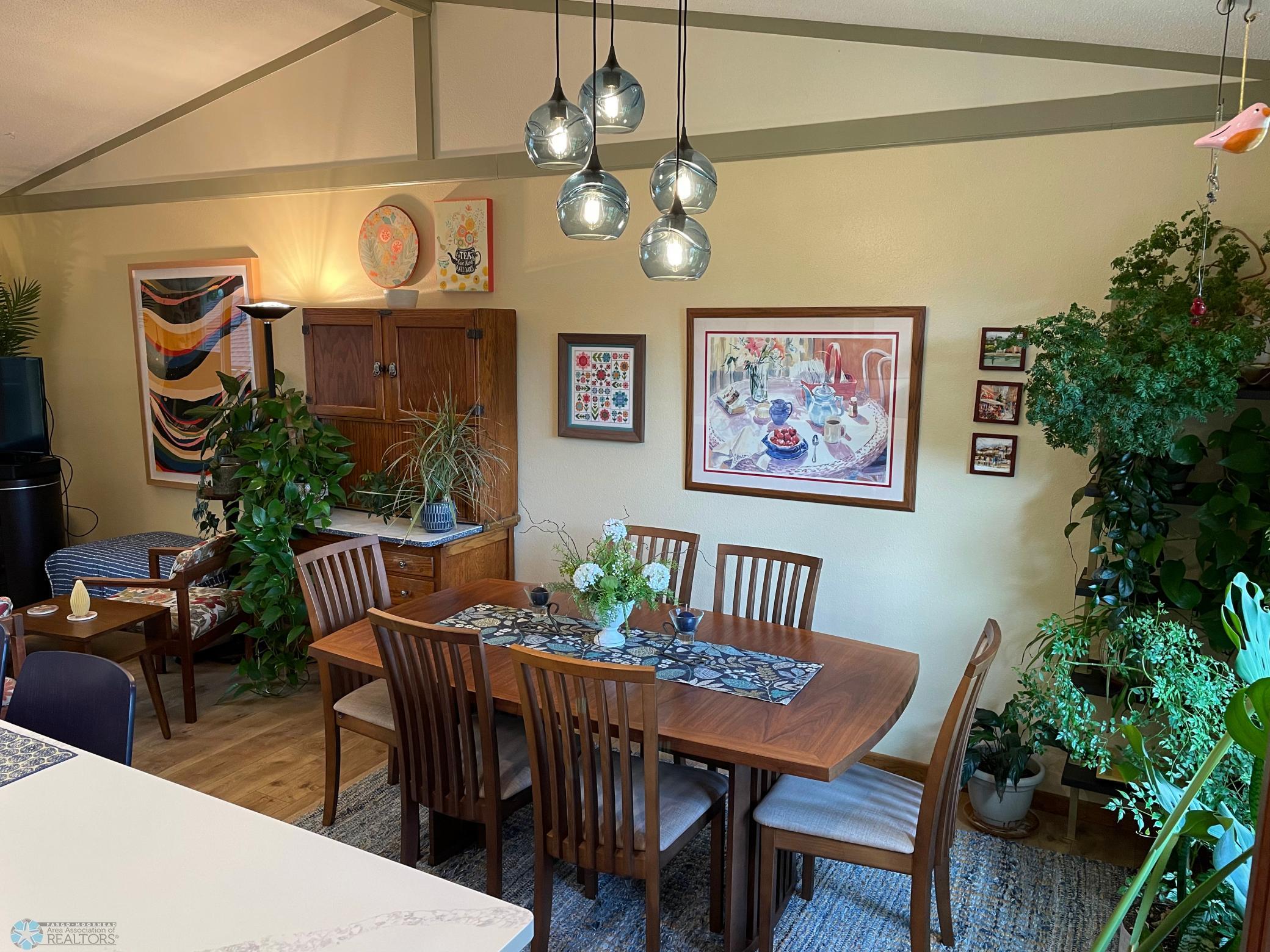 Vaulted dining area - view from kitchen.jpg