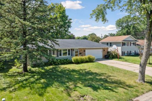 204 Strese Lane, Saint Paul, MN 55124