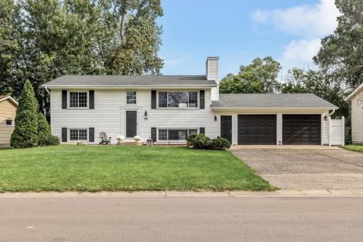 2119 Cliffview Drive, Eagan, MN 55122