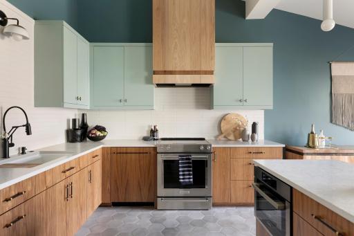 Photo for 5331 Hyland Place, Bloomington, MN 55437 - listing #6587925 5331 Hyland Place, Bloomington, MN 55437