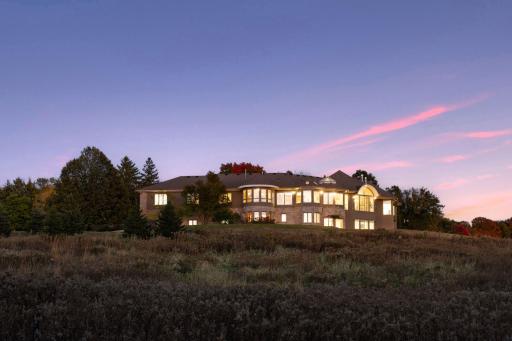 4550 and 4570 Wolverton Place, Maple Plain, MN 55359
