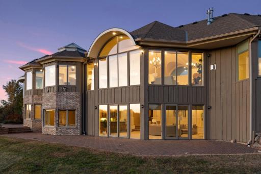 4550 and 4570 Wolverton Place, Maple Plain, MN 55359