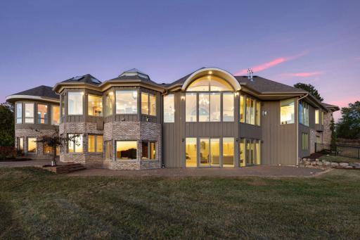 4550 and 4570 Wolverton Place, Maple Plain, MN 55359