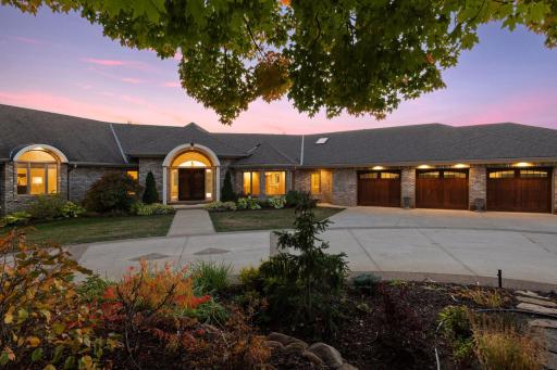 4550 and 4570 Wolverton Place, Maple Plain, MN 55359