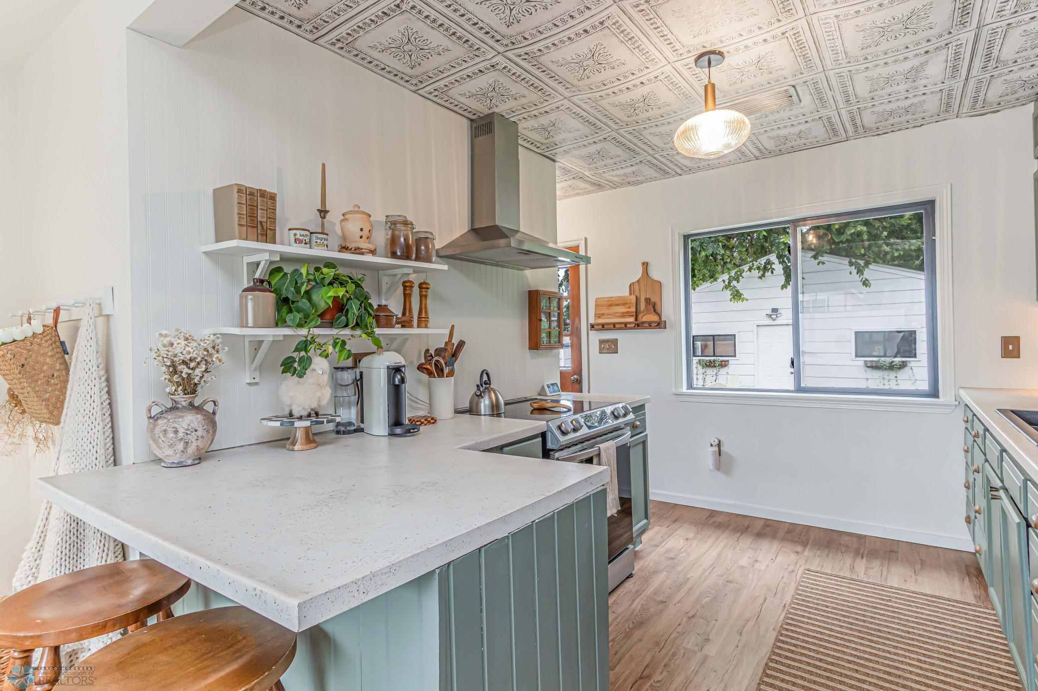 Kitchen_1.jpg
