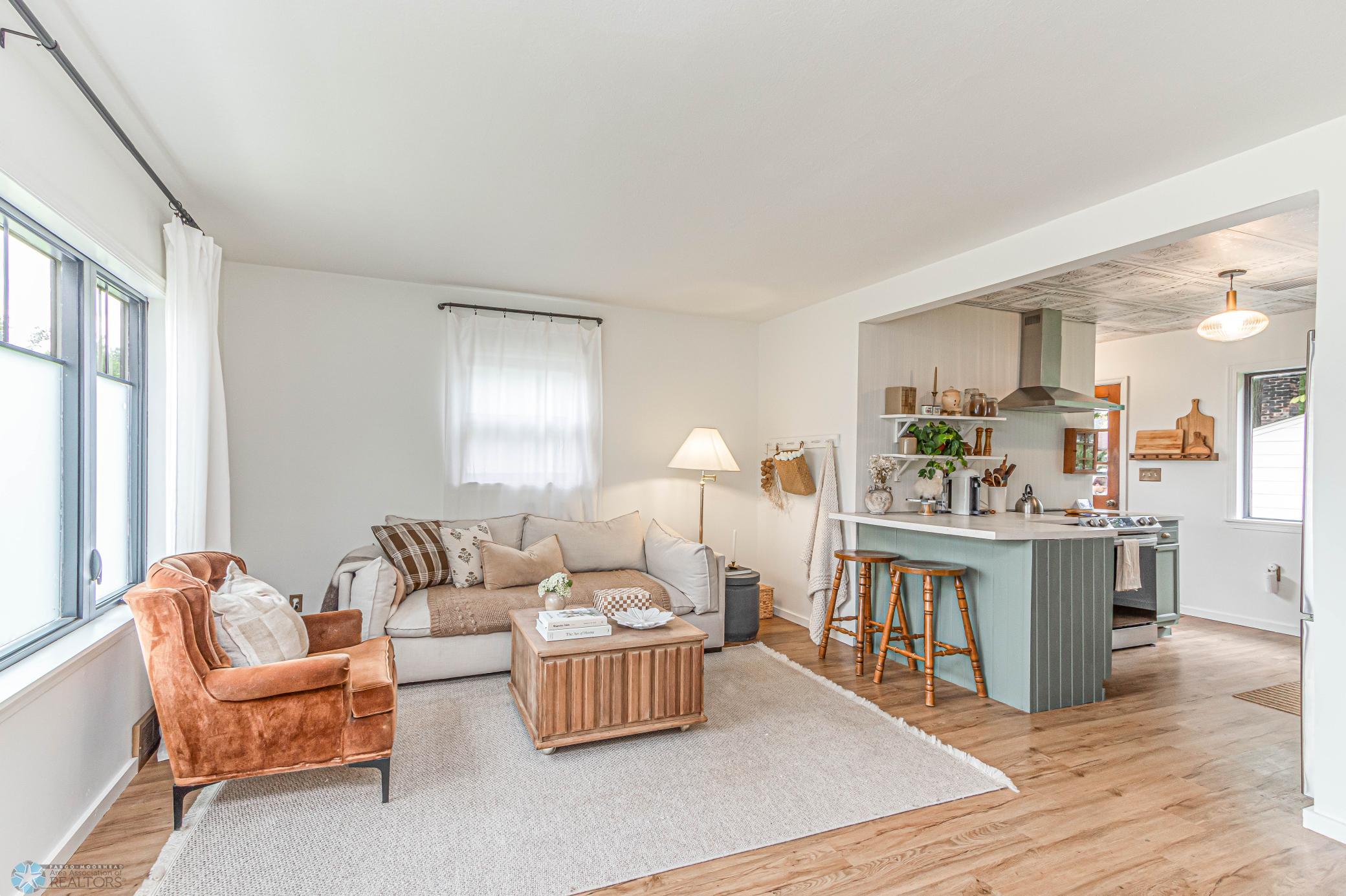 Living_Room_1.jpg