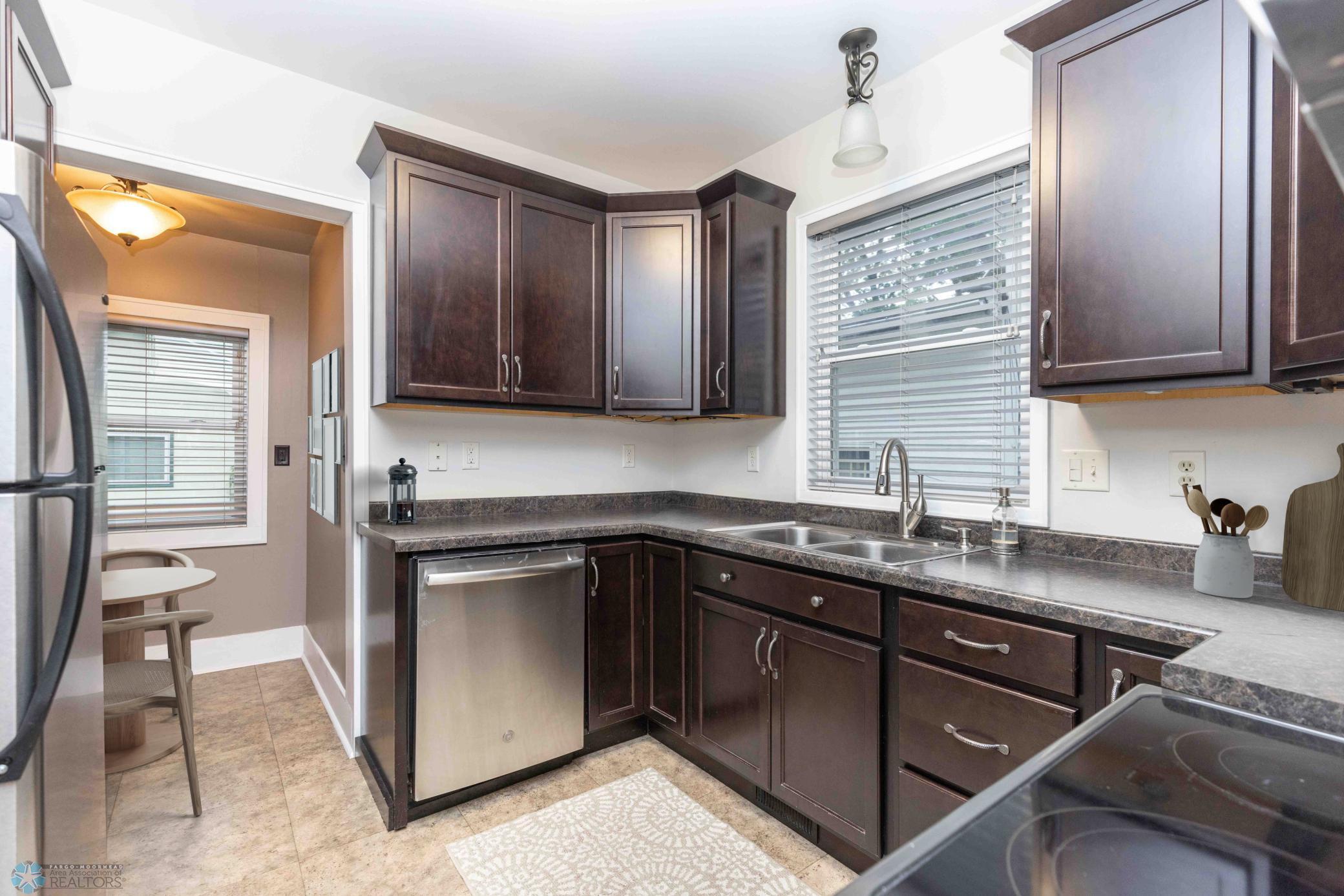 Area for bistro table in breakfast nook