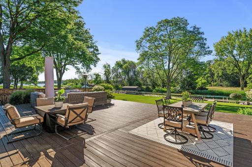 Easy access and views of the lake while having the quite beauty of the channel