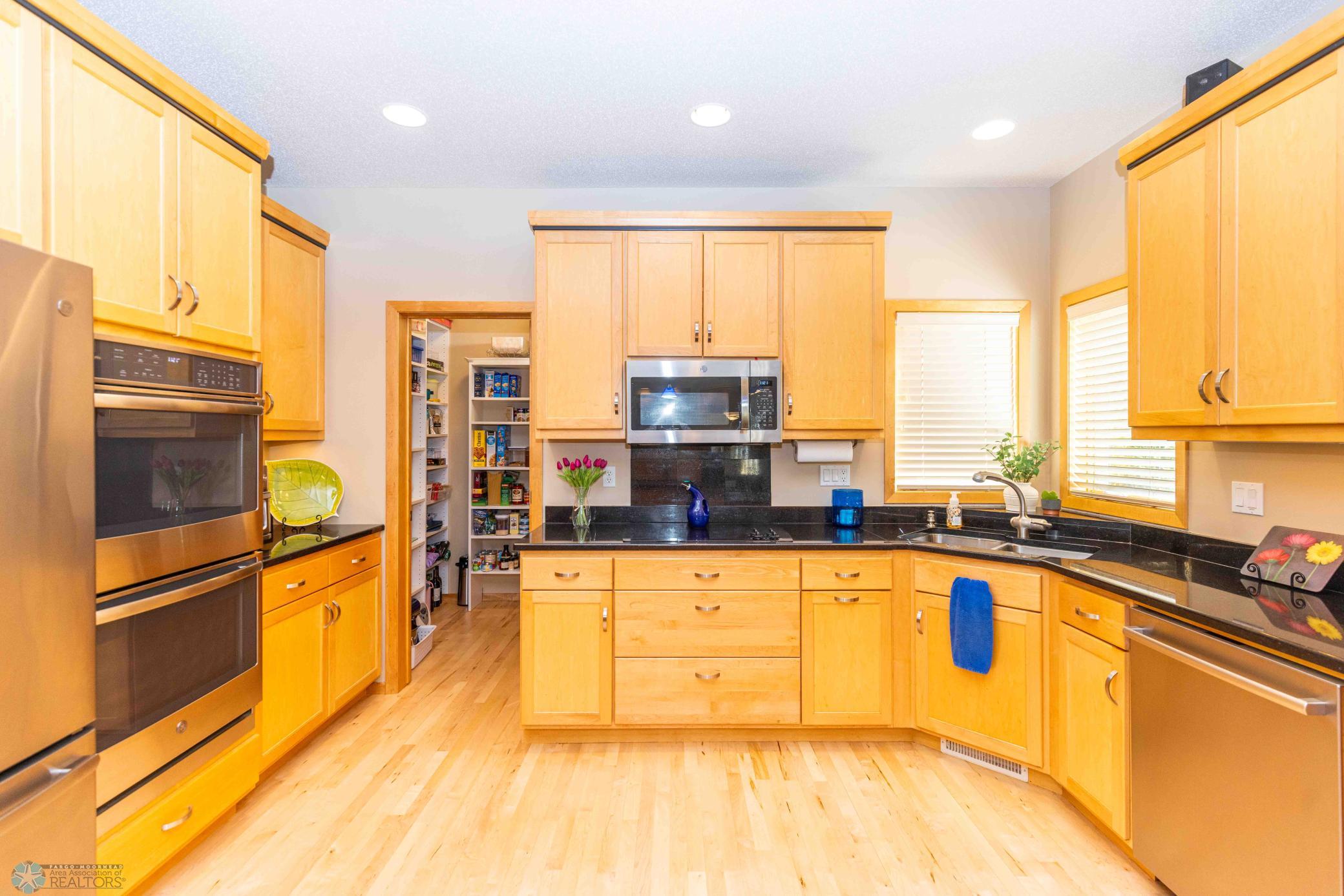 4439 3 St S moorhead-48.jpeg