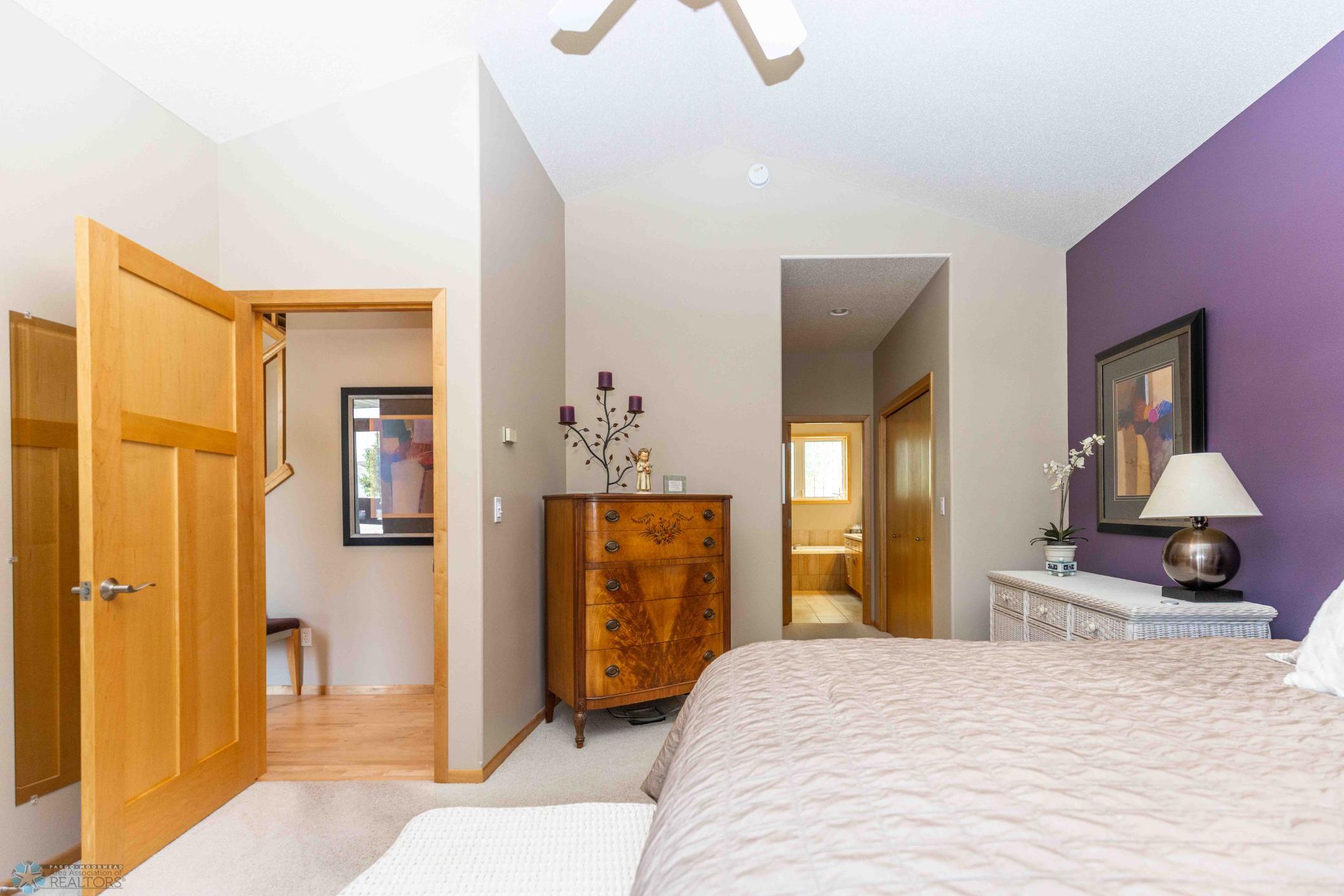 4439 3 St S moorhead-30.jpeg