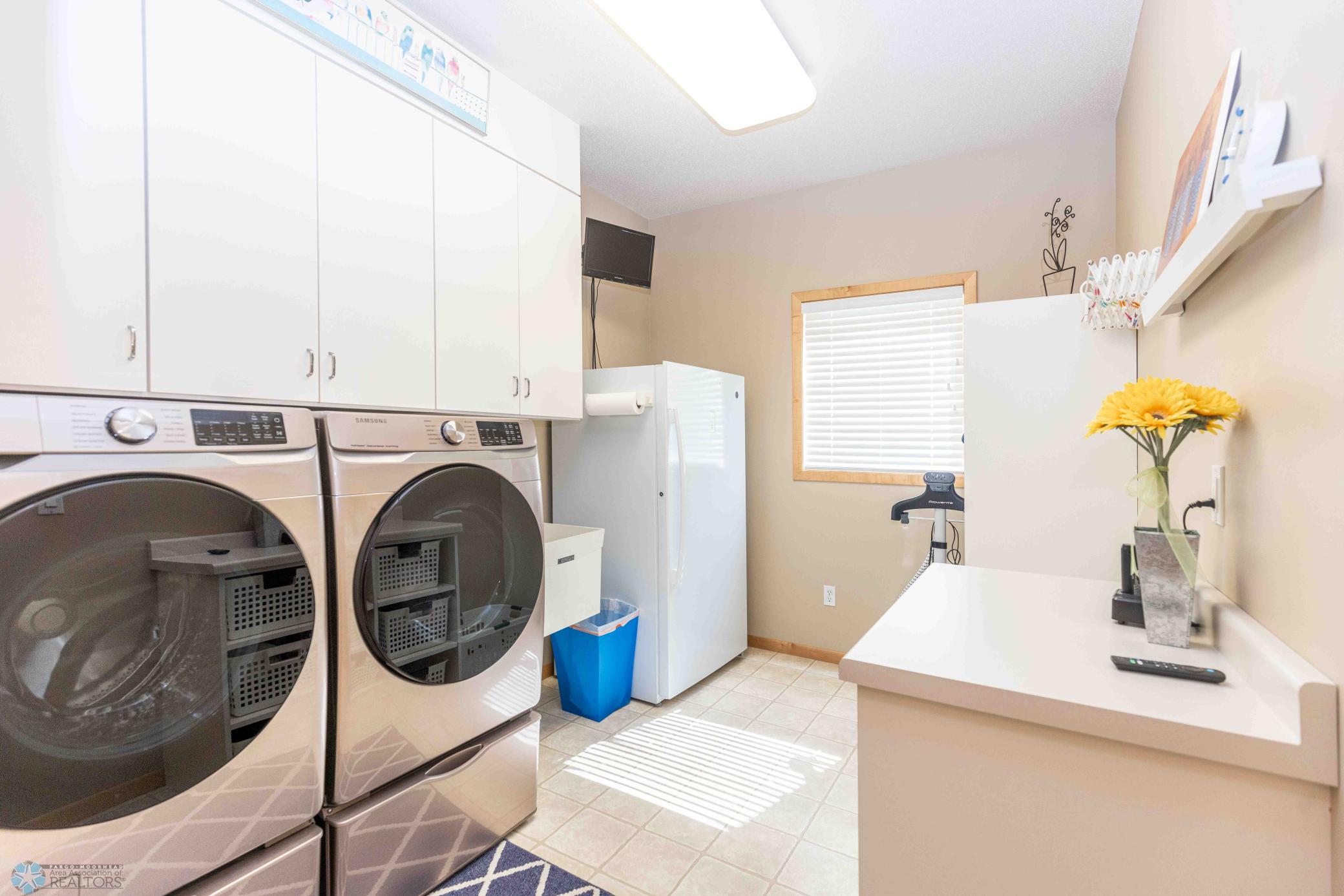 4439 3 St S moorhead-57.jpeg