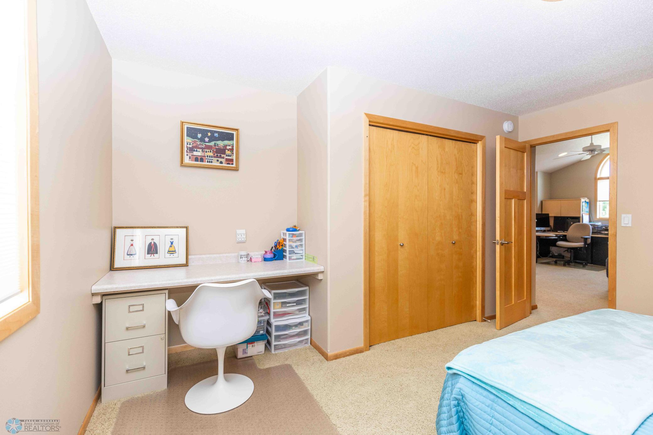 4439 3 St S moorhead-63.jpeg