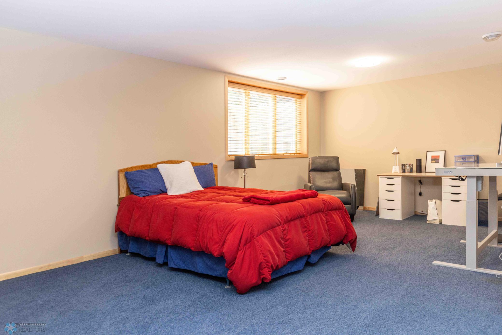 4439 3 St S moorhead-80.jpeg