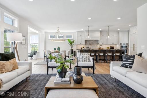 4130 Vista View Drive, Chaska, MN 55318